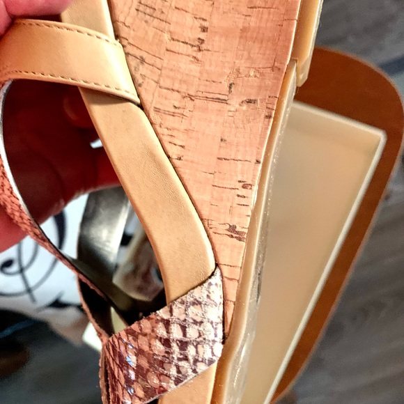 💰💰💰Naturalizer Phyton heels - Picture 12 of 13